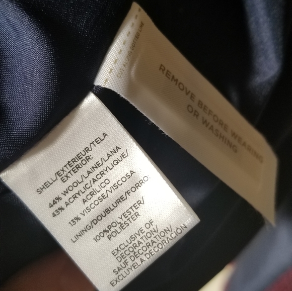 LOFT cropped wool blazer - Picture 3 of 3